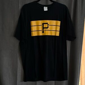 Black Pittsburgh Pirates Tshirt